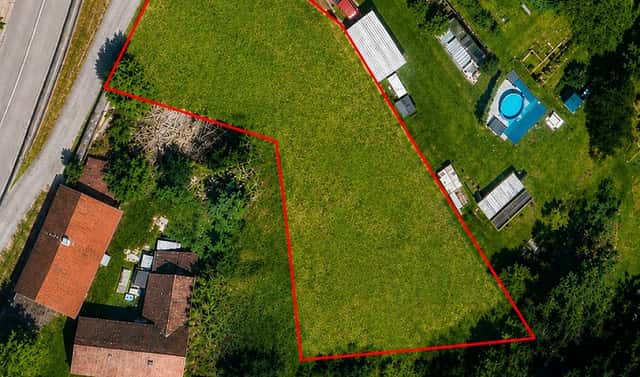 Prodej stavebního pozemku 1 075 m², Ledenice, okres České Budějovice