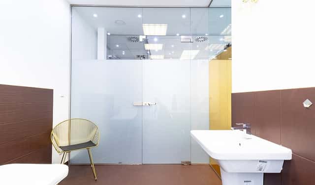 Pronájem obchodních prostor 10 m², Křižíkova, Praha 8 – Karlín
