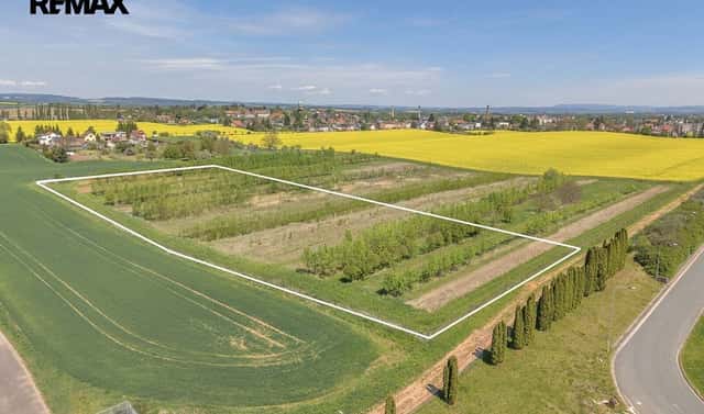 Prodej stavebního pozemku 17 154 m², Jaroměř, okres Náchod