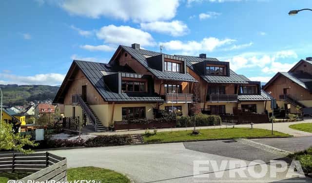 Pronájem bytu 3+kk 71 m², Na Výšině, Vrchlabí, okres Trutnov