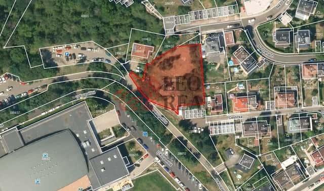 Prodej stavebního pozemku 1 784 m², Cestička, Ústí nad Labem – Klíše