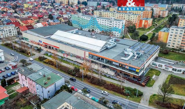 Pronájem obchodních prostor 42 m², Masarykova, Plzeň – Doubravka, okres Plzeň-město