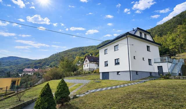 Prodej domu 272 m² s pozemkem 1 492 m², Ve Stráni, Ústí nad Labem – Vaňov