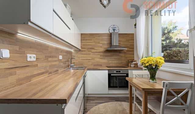 Prodej bytu 2+1 66 m², Hraničářů, Mikulov, okres Břeclav