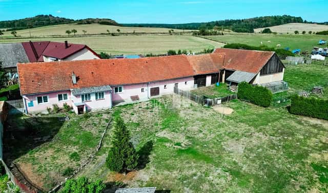 Prodej domu 432 m² s pozemkem 3 745 m², Čížkov – Měrčín, okres Plzeň-jih