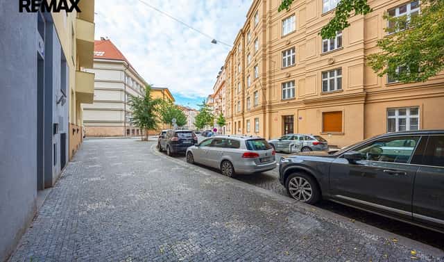 Prodej bytu 2+1 92 m², dr. Zikmunda Wintra, Praha 6 – Bubeneč