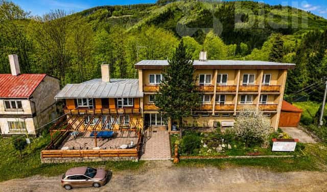 Prodej ubytovacího objektu 860 m², Chvalčov, okres Kroměříž