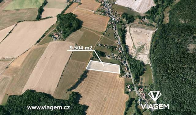 Prodej zahrady 2 376 m², Opava