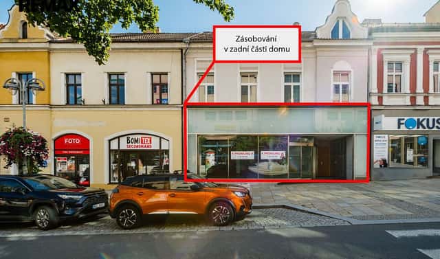 Pronájem obchodních prostor 529 m², 9. května, Tábor