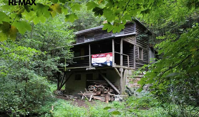 Prodej chaty/chalupy 54 m² s pozemkem 1 m², Petrov, okres Praha-západ