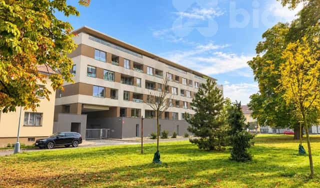 Pronájem bytu 2+kk 55 m², Husova, Pardubice – Bílé Předměstí