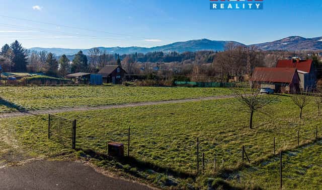 Prodej stavebního pozemku 2 270 m², Hrádek, okres Frýdek-Místek