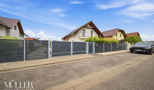 Prodej domu 158 m² s pozemkem 685 m², V Poli, České Meziříčí, okres Rychnov nad Kněžnou