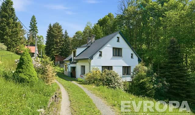 Prodej domu 140 m² s pozemkem 1 529 m², Víchová nad Jizerou – Víchovská Lhota, okres Semily