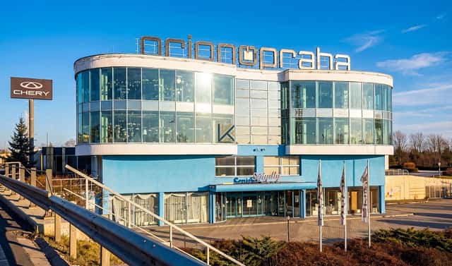 Pronájem kanceláře 3 300 m², Uhříněveská, Průhonice, okres Praha-západ