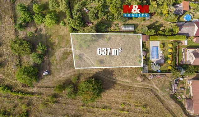 Prodej stavebního pozemku 637 m², Chrást, okres Nymburk