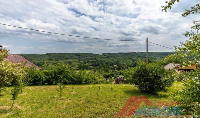 Prodej stavebního pozemku 526 m², Bílichov, okres Kladno