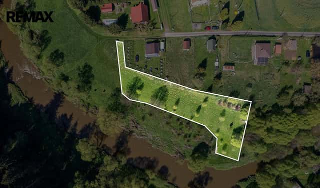 Prodej pozemku 2 100 m², Vlastějovice, okres Kutná Hora