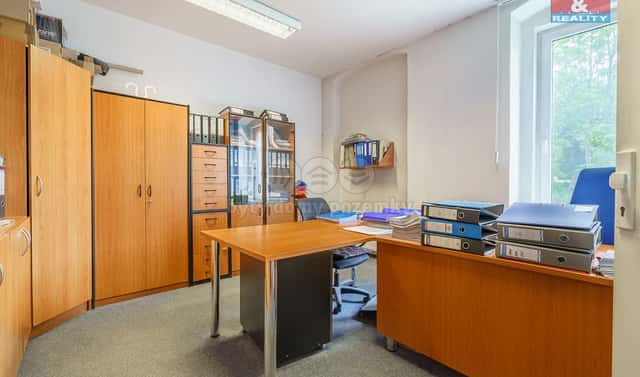 Prodej kanceláře 2 100 m², Sokolovská, Karlovy Vary – Rybáře