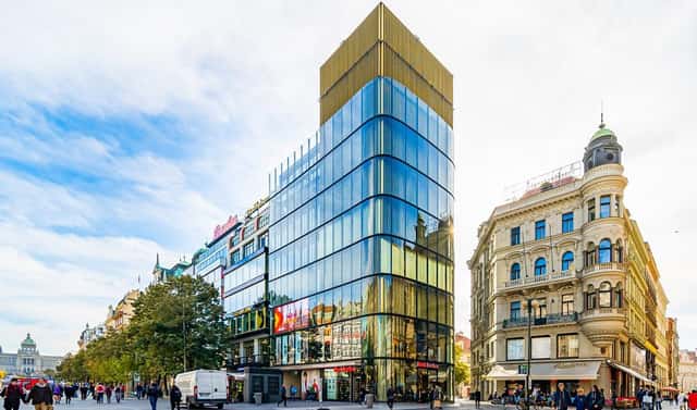 Pronájem kanceláře 353 m², Praha