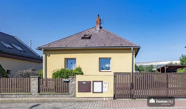 Prodej domu 152 m² s pozemkem 1 264 m², Pardubice – Drozdice