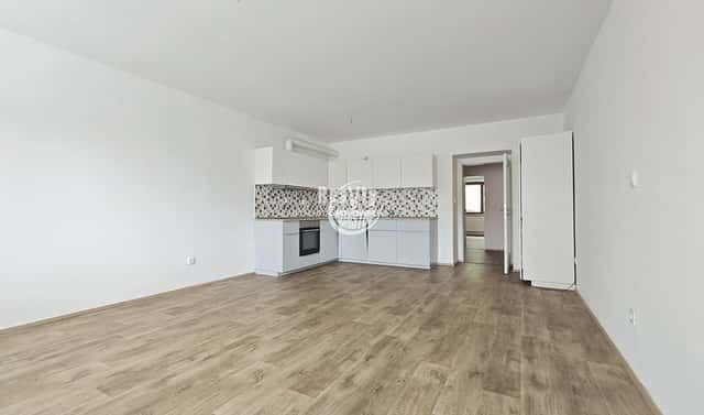 Pronájem bytu 4+kk 100 m², Jihlava – Henčov