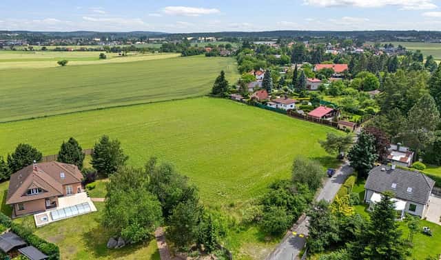 Prodej stavebního pozemku 3 860 m², K Mýtu, Tehovec, okres Praha-východ