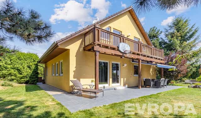 Prodej domu 225 m² s pozemkem 1 197 m², Hybrálec, okres Jihlava