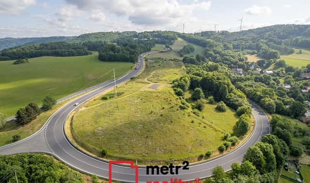 Prodej komerčního pozemku 35 315 m², Lipina, okres Olomouc