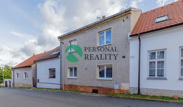 Prodej domu 144 m² s pozemkem 364 m², Školní, Kamenné Žehrovice, okres Kladno