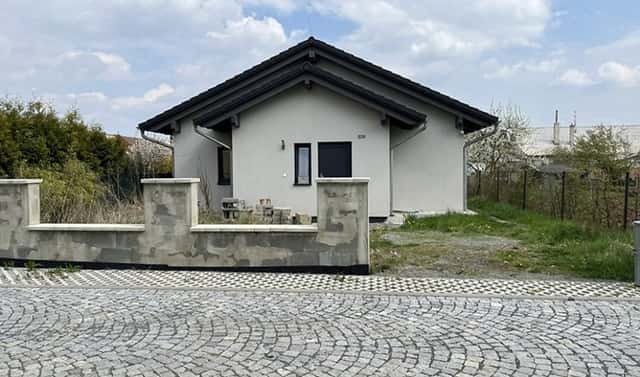 Prodej domu 100 m² s pozemkem 547 m², Záříčí, okres Kroměříž