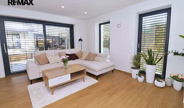 Prodej domu 131 m² s pozemkem 352 m², Holice, okres Pardubice