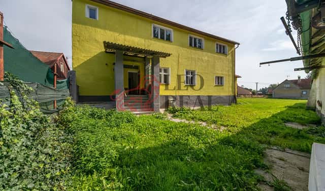 Prodej domu 321 m² s pozemkem 891 m², Načeradec – Dolní Lhota, okres Benešov
