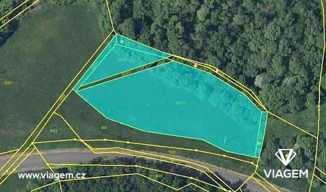 Prodej pole 1 391 m², Velemín, okres Litoměřice