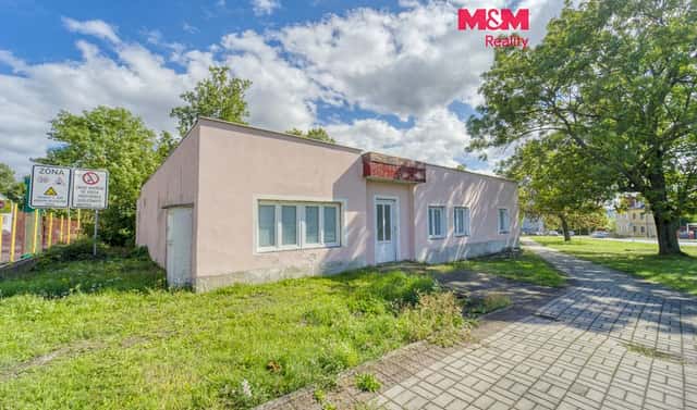 Prodej nájemního domu, činžáku 202 m², Ruská, Dubí – Pozorka, okres Teplice