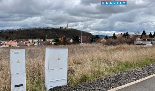 Prodej stavebního pozemku 900 m², U Školky, Kryry, okres Louny