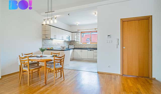 Prodej domu 318 m² s pozemkem 318 m², Legionářů, Praha 8 – Ďáblice