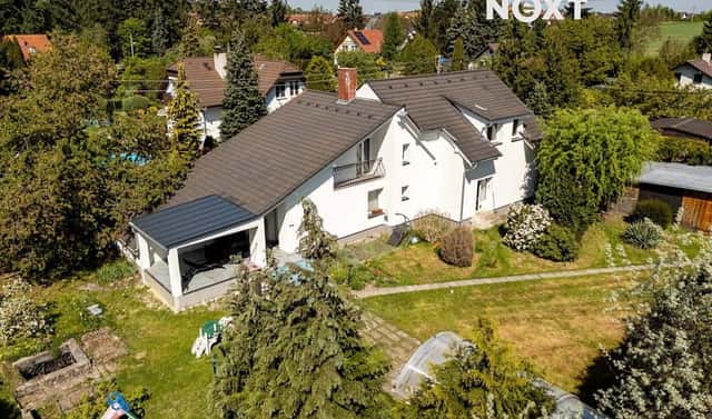 Prodej domu 230 m² s pozemkem 1 203 m², Krajní, Zvole – Černíky, okres Praha-západ