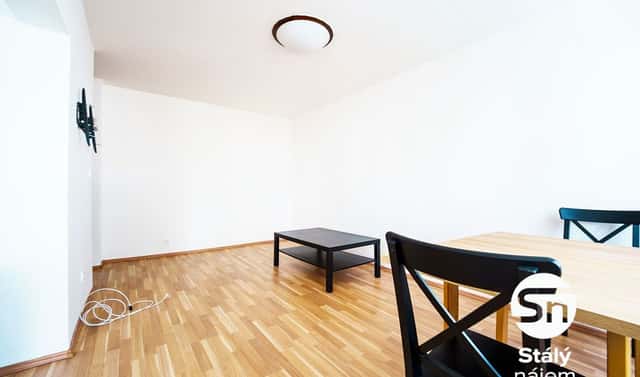 Pronájem bytu 3+kk 68 m², Mírová, Milovice, okres Nymburk