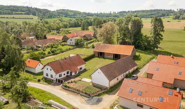 Prodej chaty/chalupy 124 m² s pozemkem 2 415 m², Načeradec – Olešná, okres Benešov