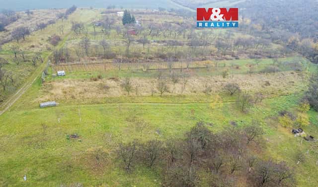 Prodej pole 1 791 m², Bukovany, okres Hodonín