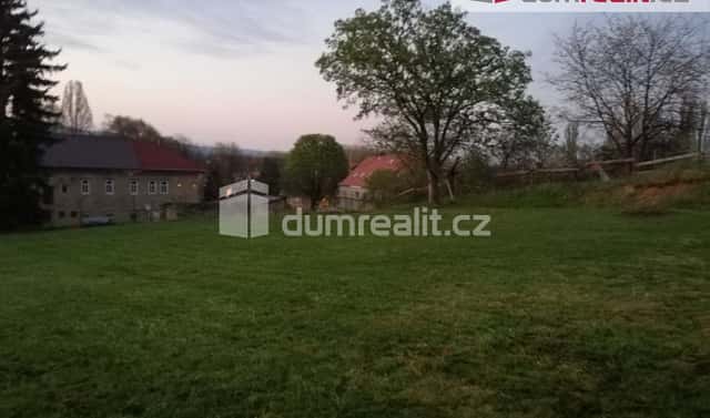 Pronájem pozemku 1 168 m², Modlany, okres Teplice