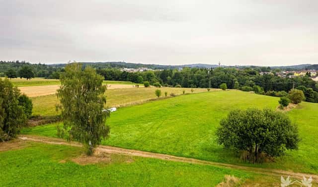 Prodej stavebního pozemku 1 401 m², Strmilov, okres Jindřichův Hradec