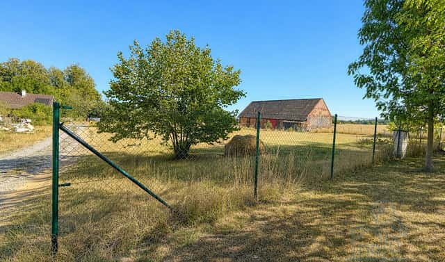 Prodej stavebního pozemku 1 245 m², Bystřice, okres Benešov