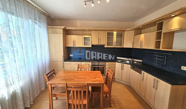 Prodej bytu 4+1 95 m², Maková, Ústí nad Labem – Severní Terasa