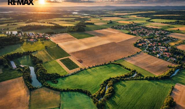 Prodej pole 124 227 m², Suchdol, okres Kutná Hora
