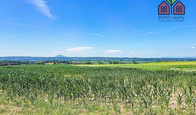 Prodej pole 41 291 m², Štětí – Počeplice, okres Litoměřice