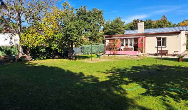 Prodej domu 110 m² s pozemkem 1 314 m², Hrozenkovská, Praha 5 – Zličín