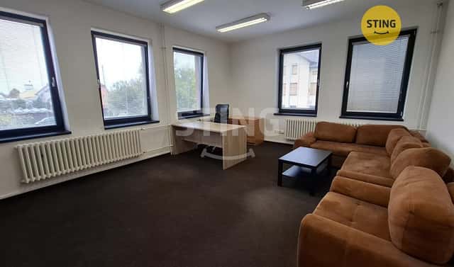 Pronájem kanceláře 22 m², Na Drahách, Kunovice, okres Uherské Hradiště