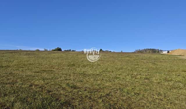 Prodej stavebního pozemku 1 972 m², Bransouze, okres Třebíč